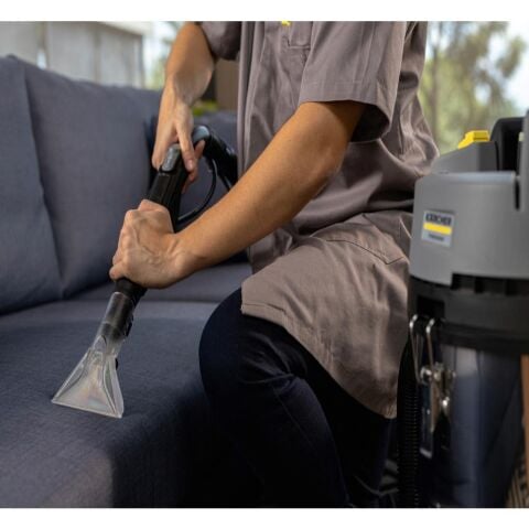 KARCHER PUZZİ 4/30 CLASSİC HALI/KOLTUK YIKAMA VE SÜPÜRGE